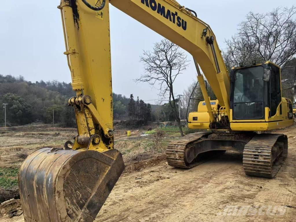 Komatsu PC 200-8 Excavatoare 7t - 12t