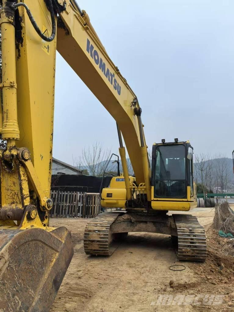 Komatsu PC 200-8 Excavatoare 7t - 12t