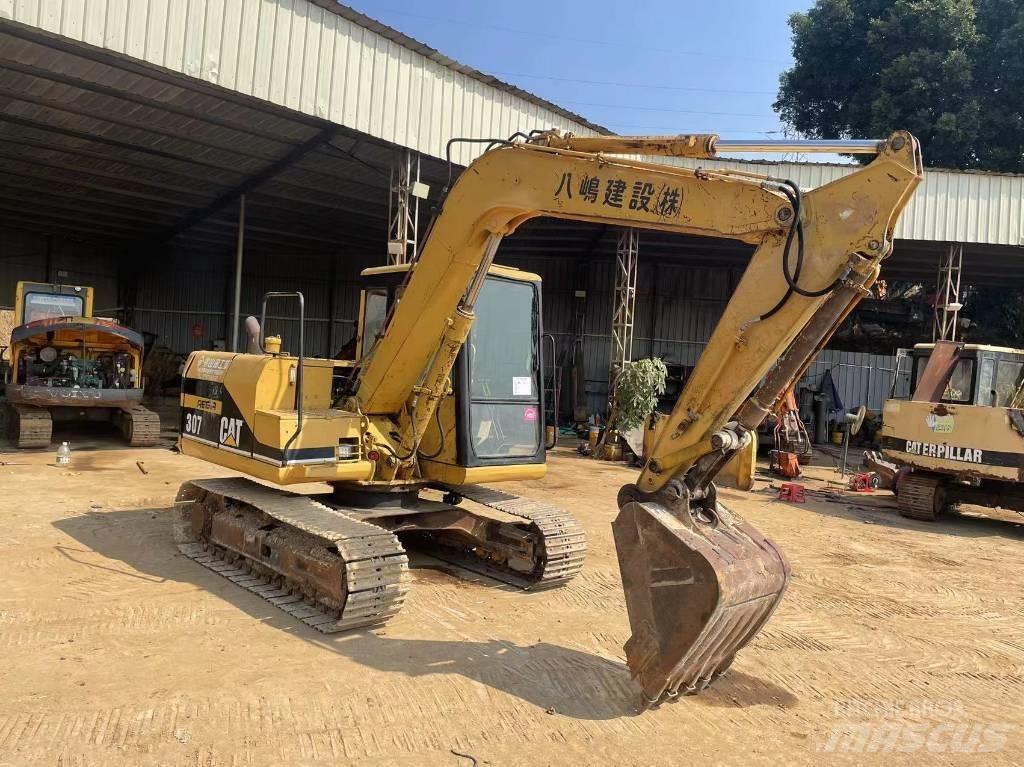 CAT 307 Excavatoare pe șenile
