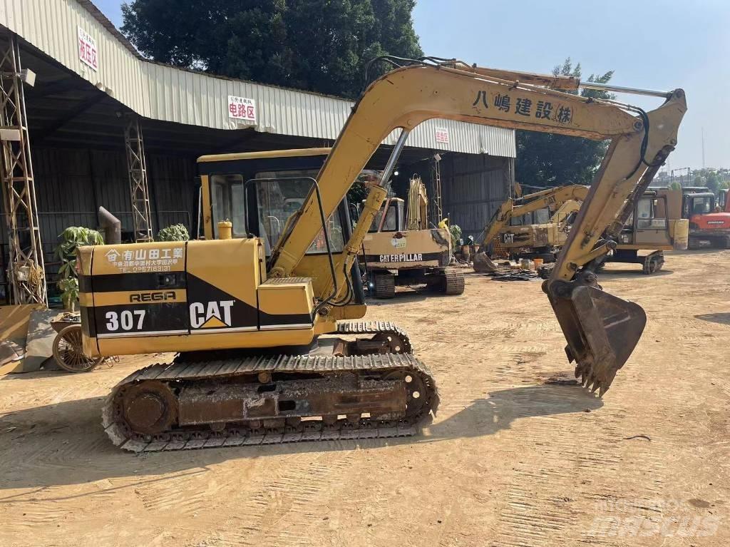 CAT 307 Excavatoare pe șenile
