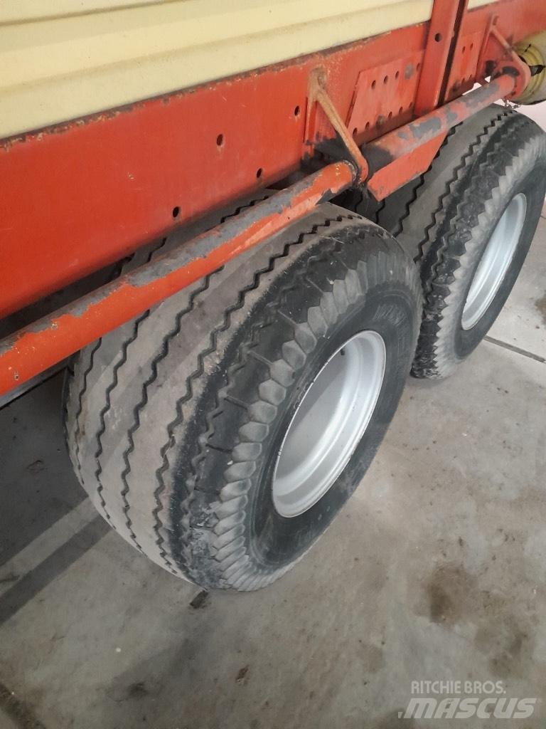 Krone Turbo 5000 Remorci cu autoîncarcare
