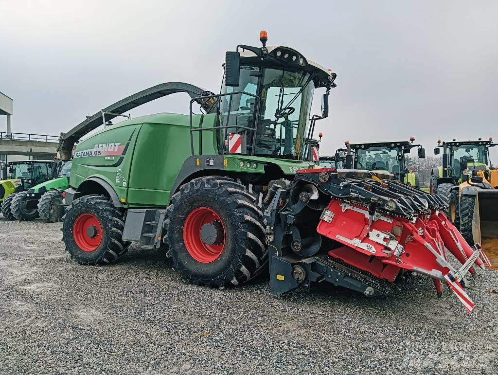 Fendt Katana 65 Forajere cu autopropulsare
