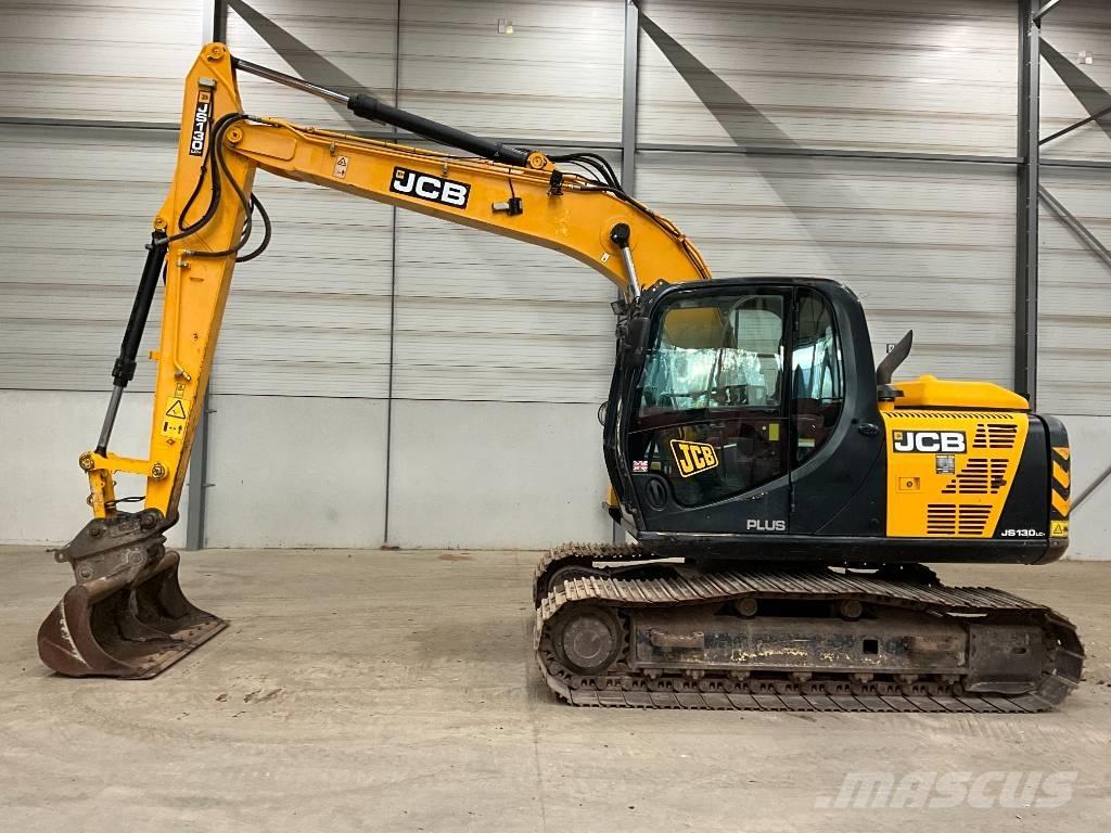 JCB JS 130 LC Excavatoare pe șenile
