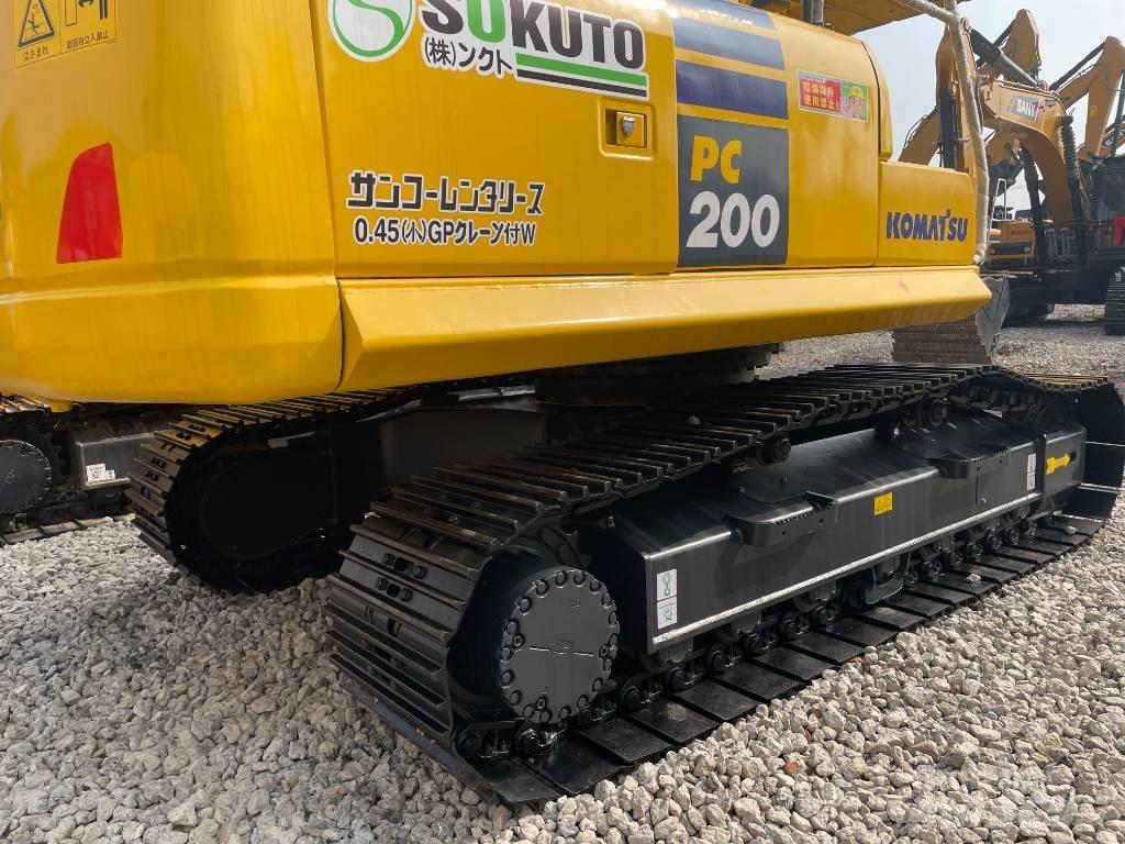 Komatsu PC 200 Excavatoare pe șenile
