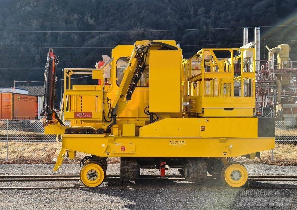 NEOTEC ELAN D Alte ascensoare si platforme