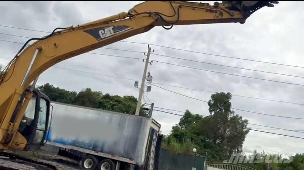 CAT 320 C L Excavatoare pe șenile
