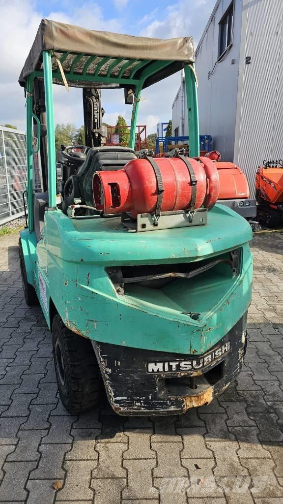 Mitsubishi FG 35 N Stivuitor GPL