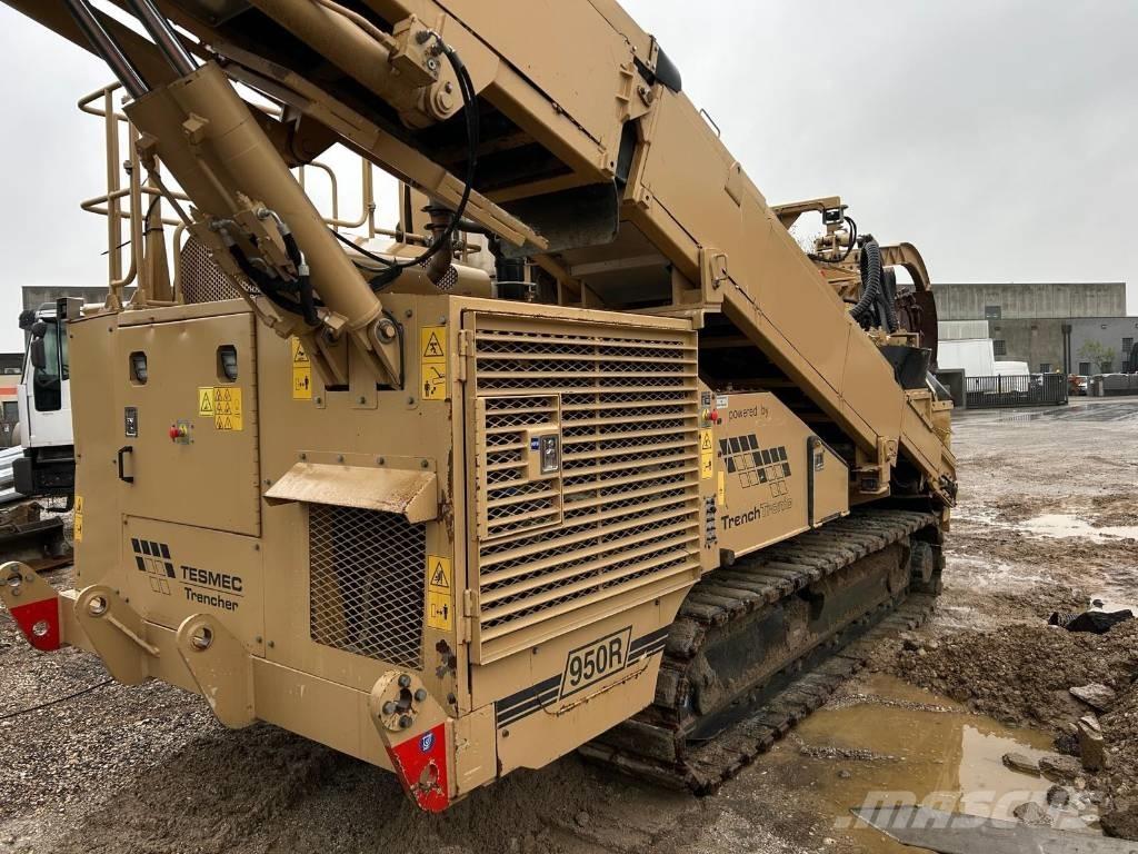 Tesmec 950 Excavatoare de santuri