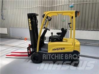Hyster J2.0XN Stivuitor electric