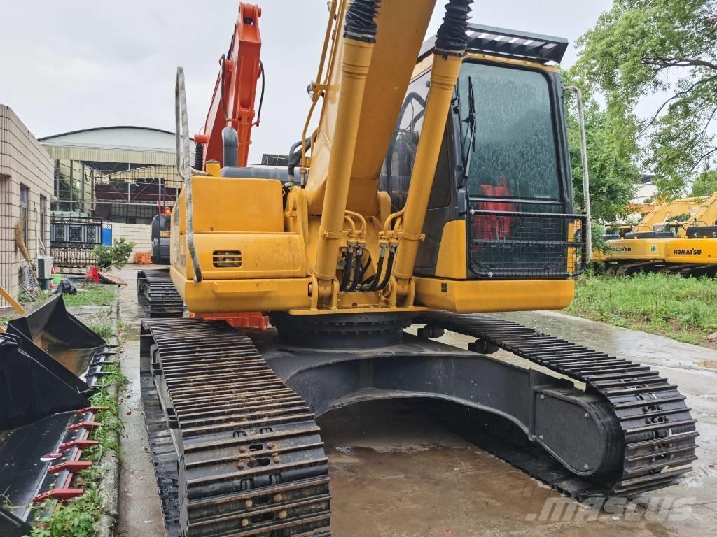 Komatsu PC 220-7 Excavatoare pe șenile
