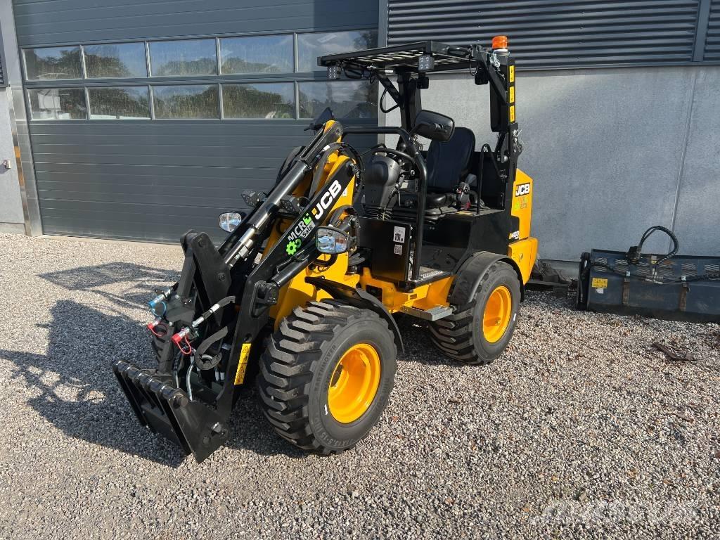 JCB 403 Plus Mini incarcatoare