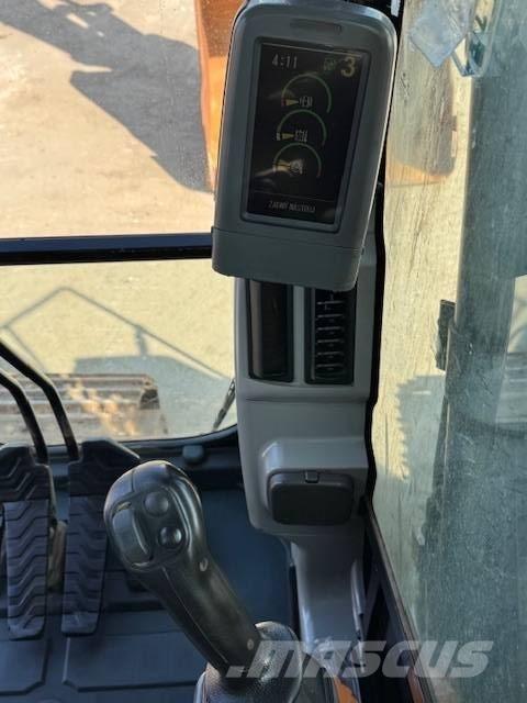 CAT 321 D Excavatoare pe șenile
