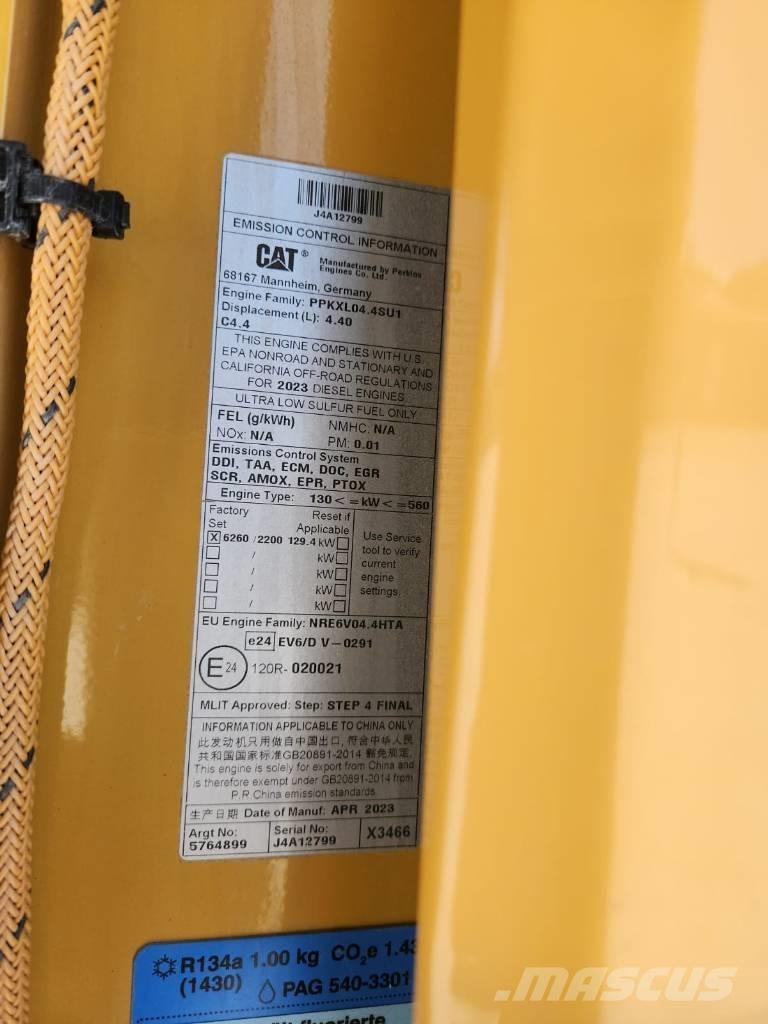 CAT M 318 Excavatoare cu roti