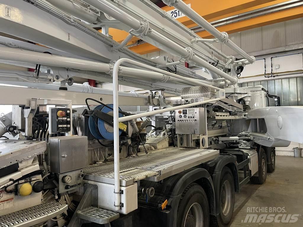 Liebherr THP 37 Pompa pentru beton