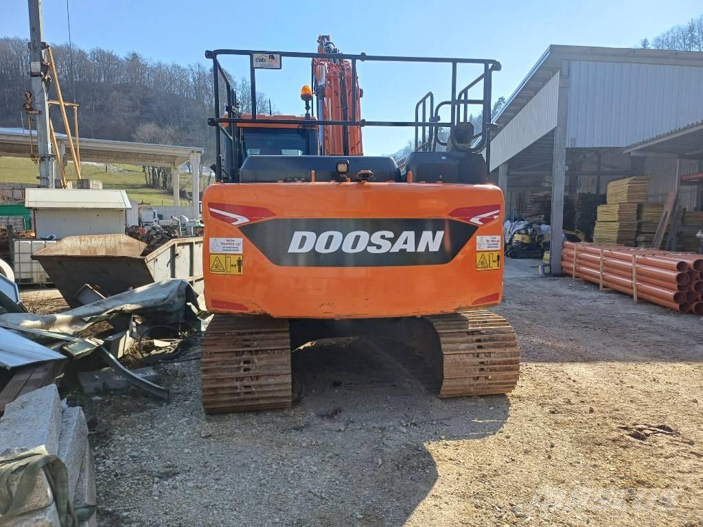 Doosan DX140LC-7 Excavatoare pe șenile

