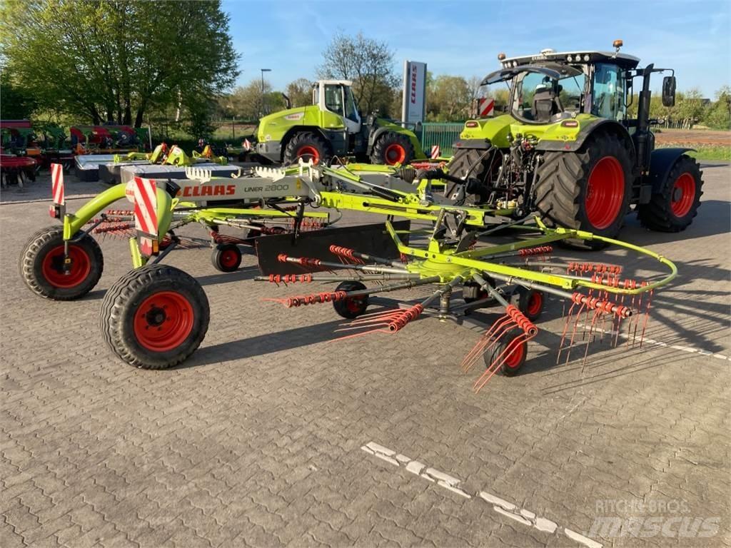 CLAAS Liner 2800 Utilaj de răvăşit fân