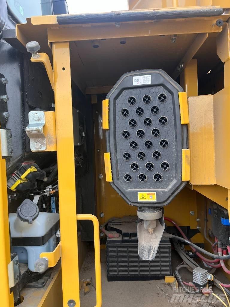 CAT 336 Excavatoare pe șenile
