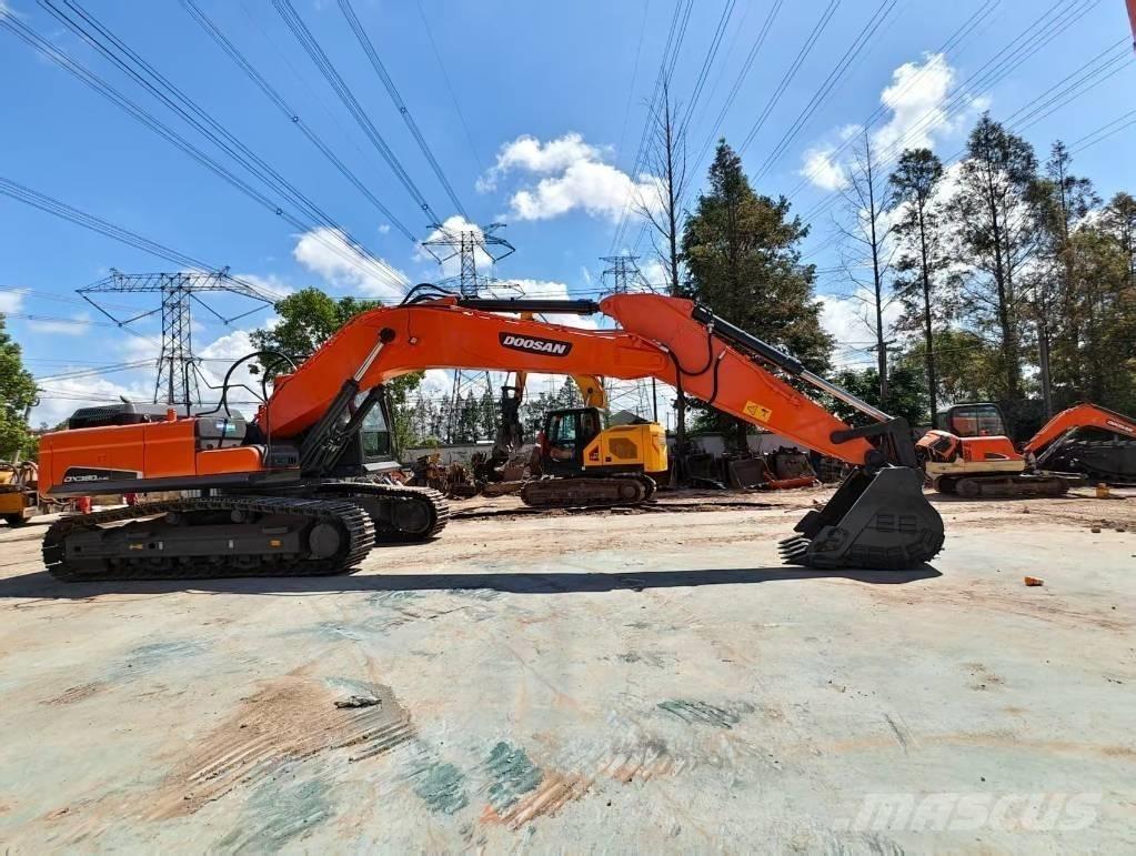 Doosan DX380LC-9 Excavator amfibiu