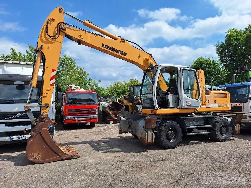 Liebherr A904C Excavatoare cu roti