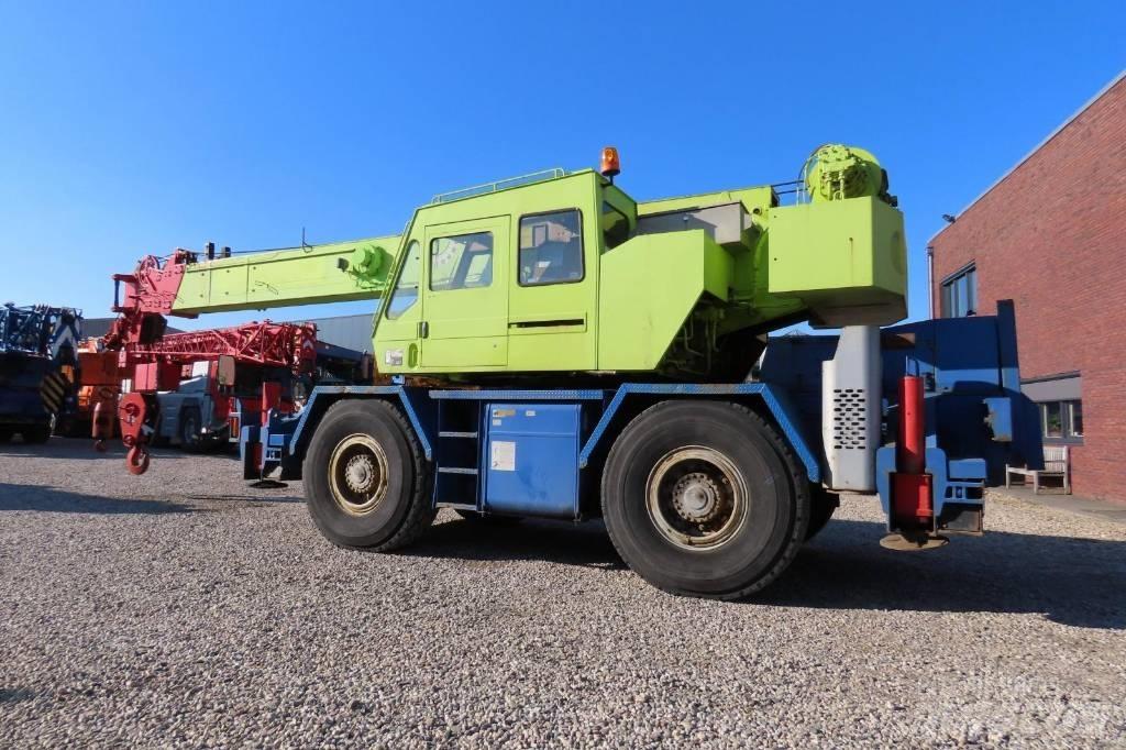 Tadano TR 250 E Macara teren accidentat