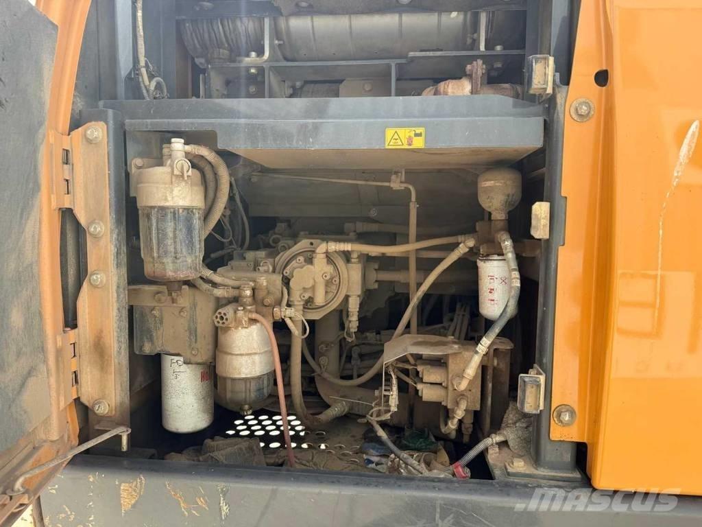 CASE CX 210 D Excavatoare pe șenile
