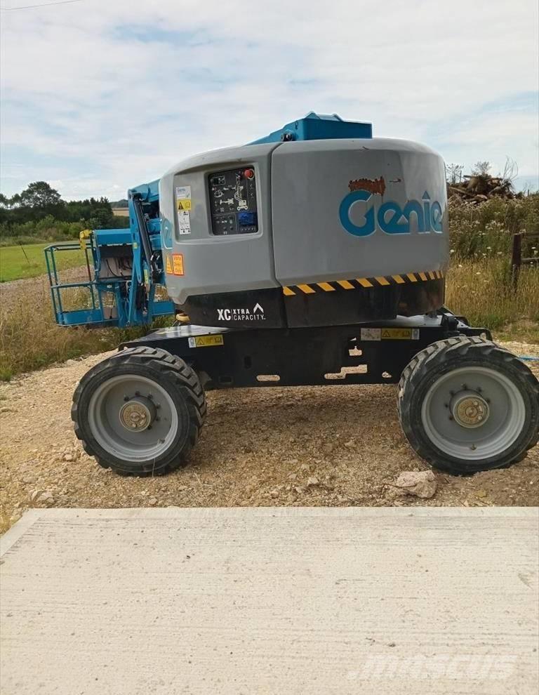 Genie Z 45/25 XC Nacele cu brat articulat