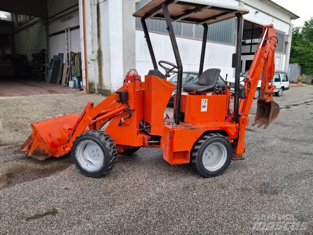 Benny K 44/12 Buldoexcavatoare