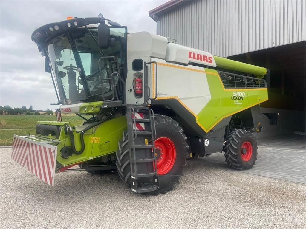 CLAAS Lexion 5400 Combine de secerat