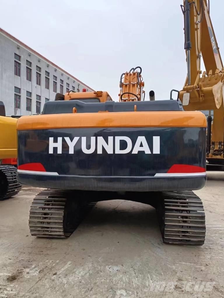 Hyundai 220LC-9S Excavatoare pe șenile
