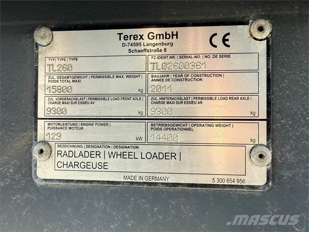 Terex TL260 Incarcator pe pneuri