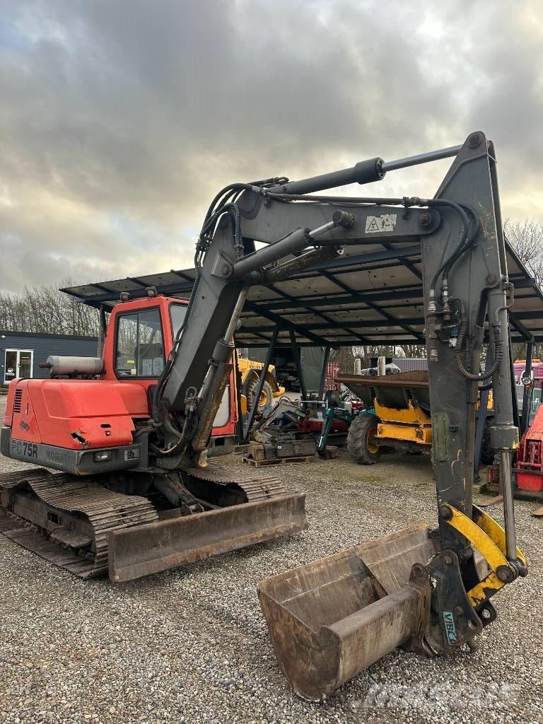 Komatsu PC 75 Excavatoare 7t - 12t