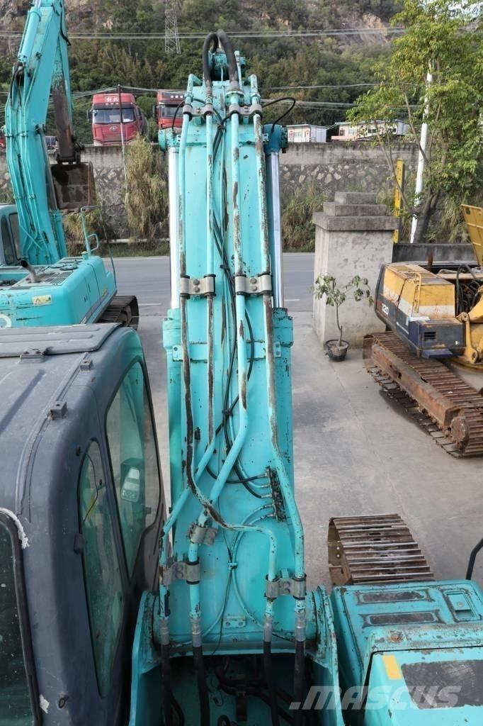 Kobelco SK 210-8 Excavatoare pe șenile
