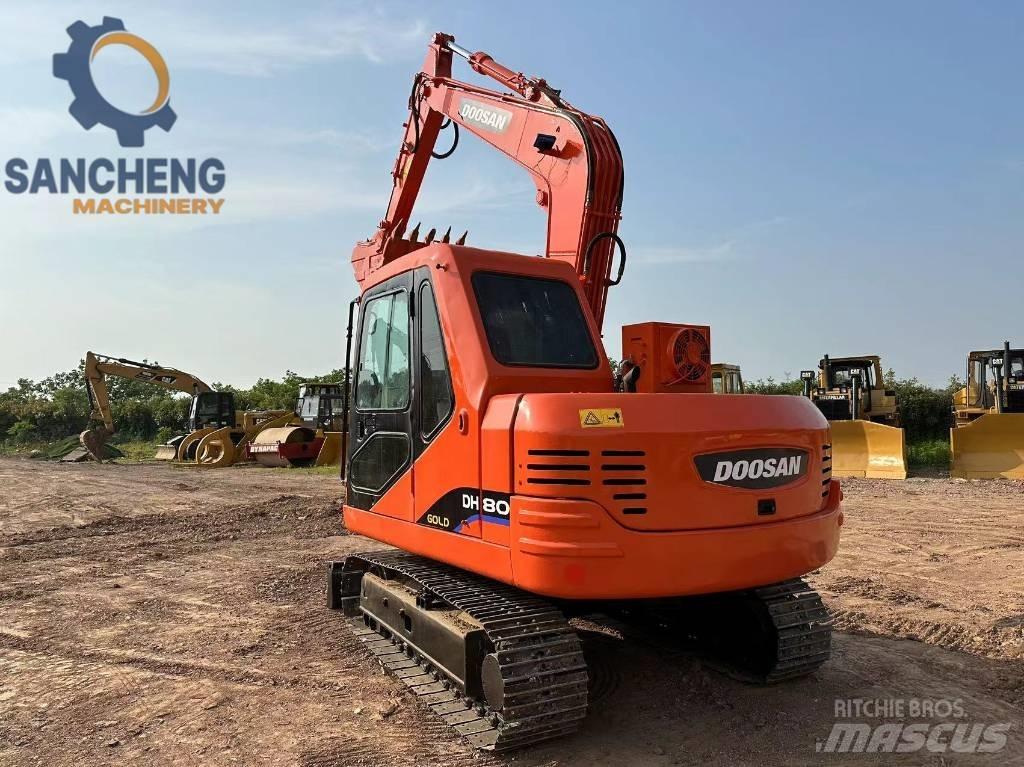 Doosan DH 80 Excavatoare 7t - 12t