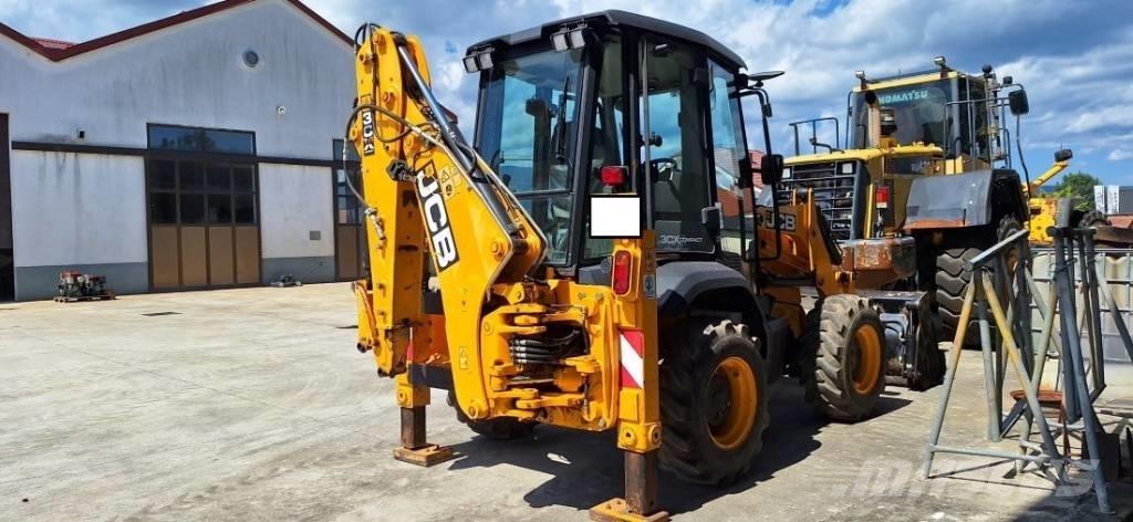 JCB 3cx compact Buldoexcavatoare