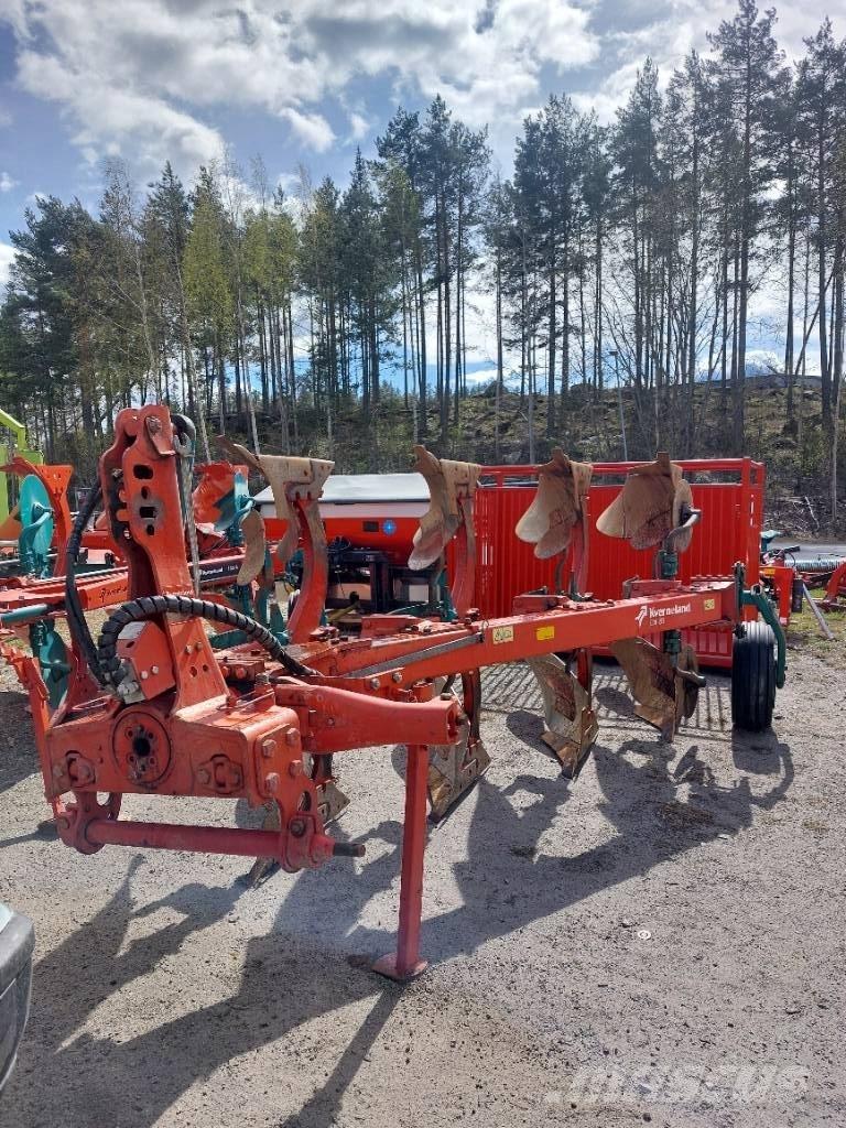 Kverneland EM 85 4 Pluguri reversibile