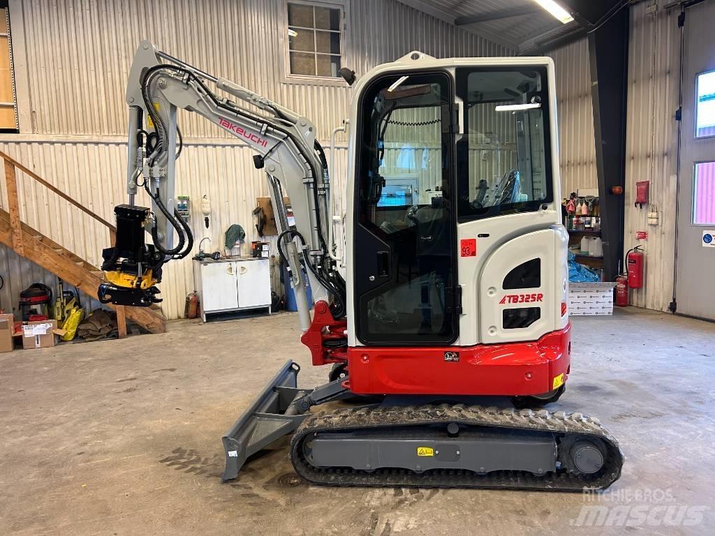 Takeuchi TB325 Mini excavatoare < 7t