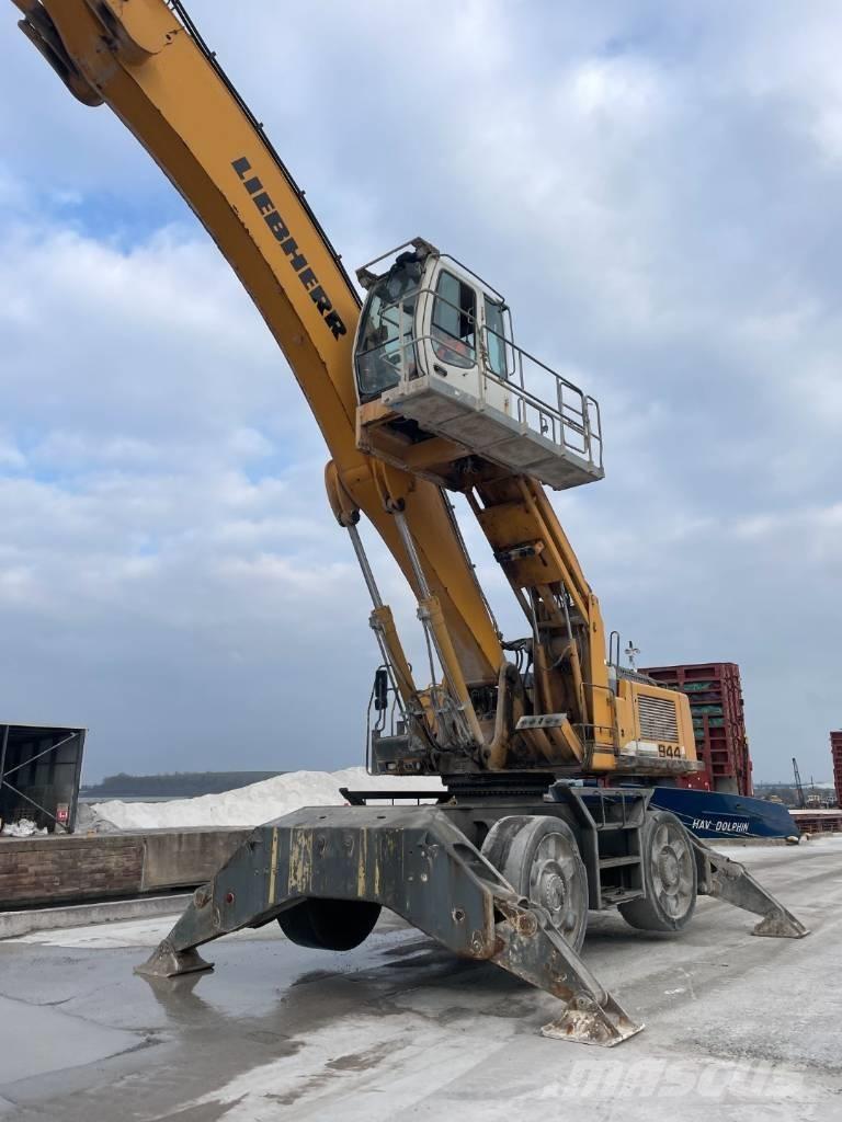 Liebherr A 944 C HD Paleta de manipulare