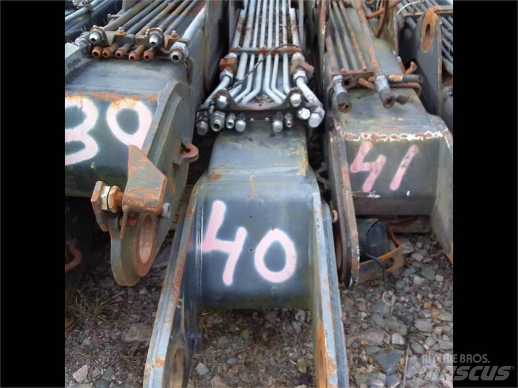 Ponsse C33 Macarale pentru culegatoare
