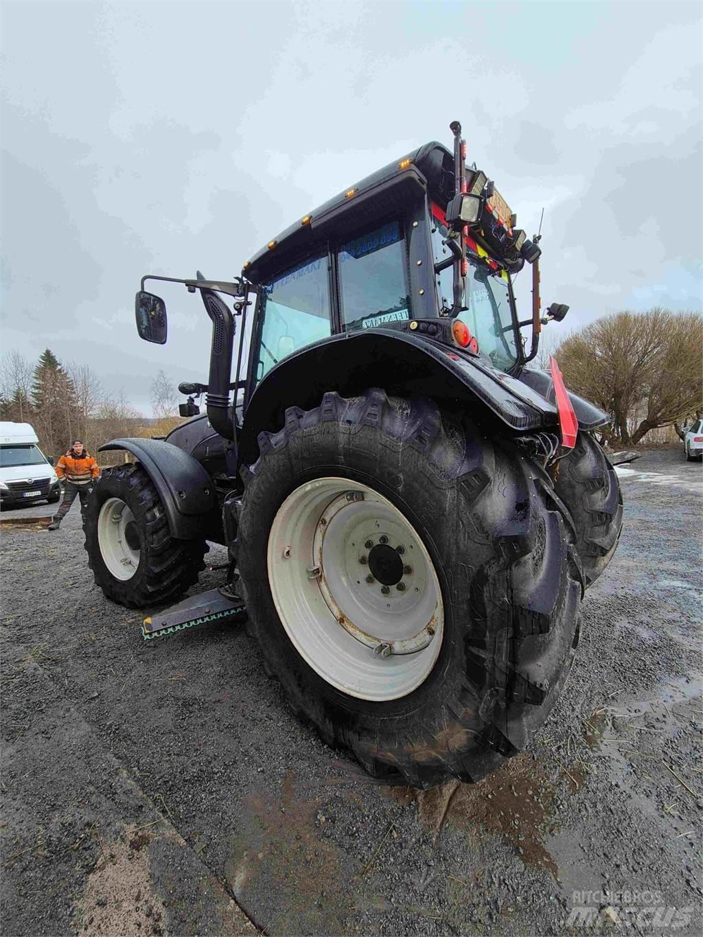 Valtra T191LS Tractoare