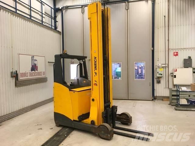 Jungheinrich ETV 325 Stivuitor cu catarg retractabil