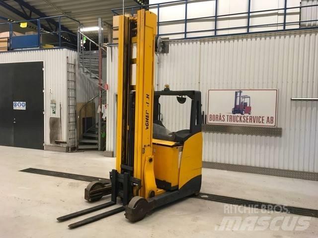 Jungheinrich ETV 325 Stivuitor cu catarg retractabil