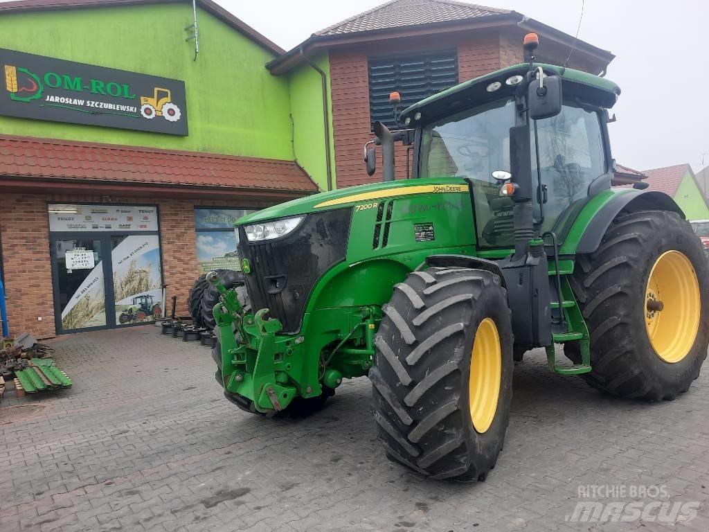 John Deere 7200 R Tractoare
