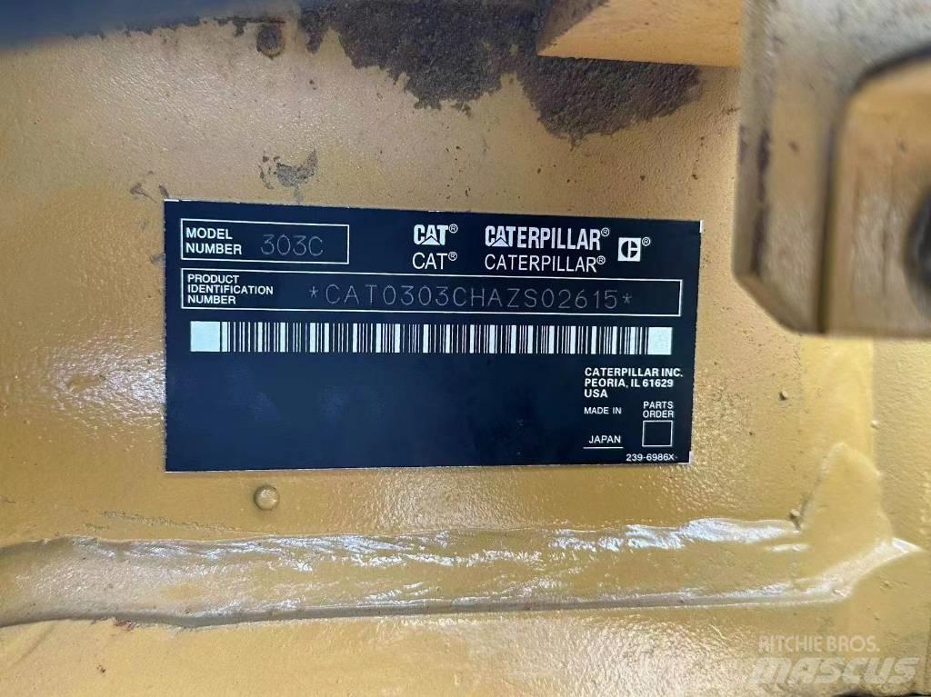 CAT 303 Excavatoare pe șenile
