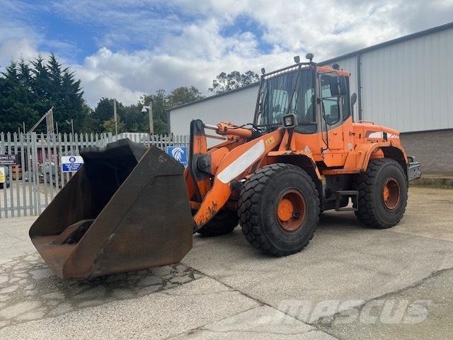 Doosan DL 200 Incarcator pe pneuri