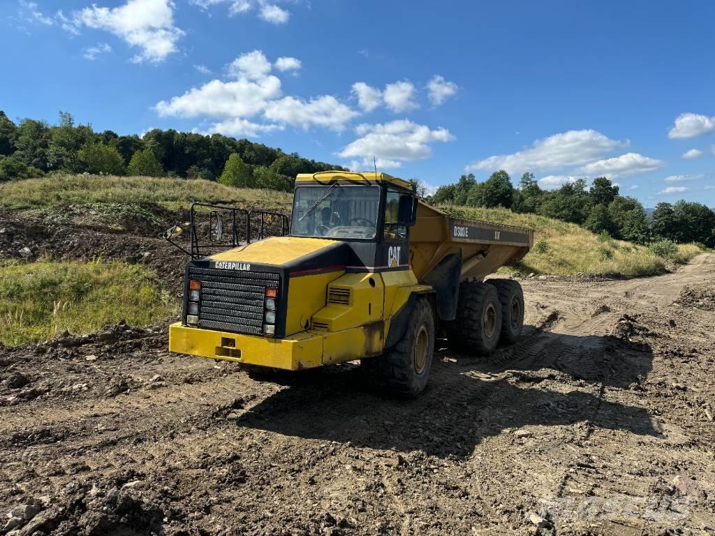 CAT D 300 E Transportoare articulate