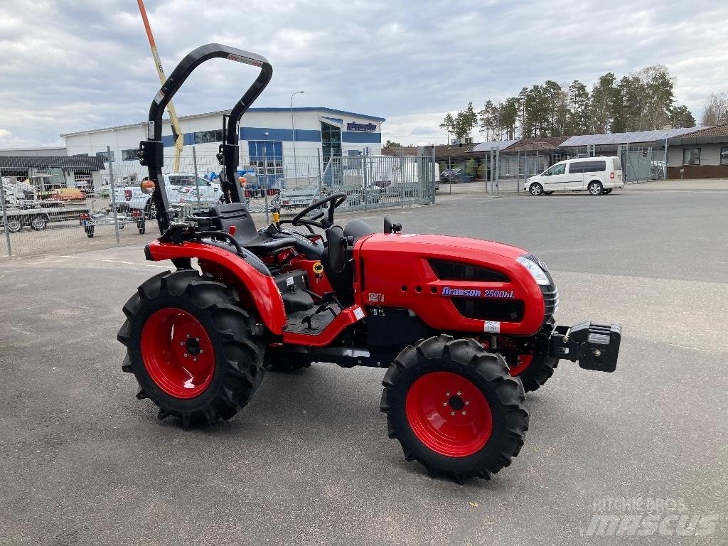 Branson 2500h Tractoare