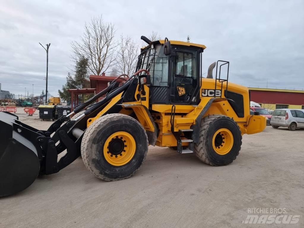 JCB 427 Incarcator pe pneuri