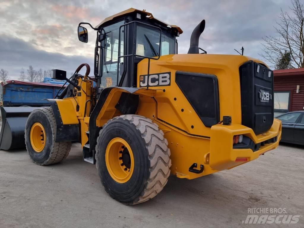 JCB 427 Incarcator pe pneuri