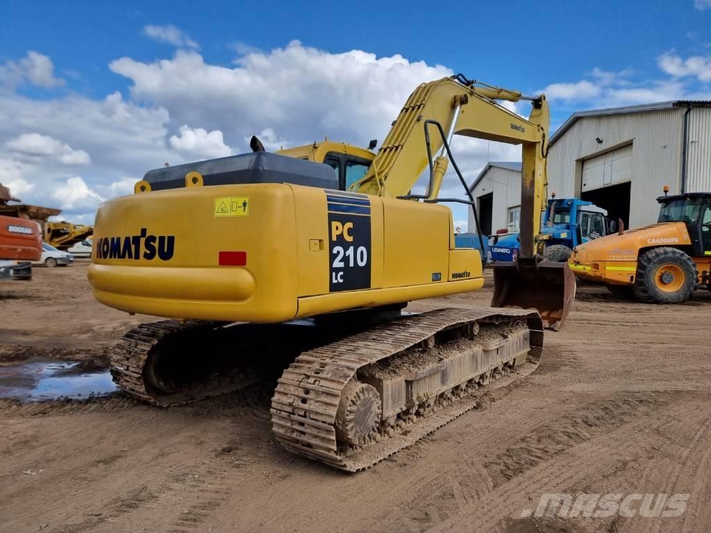Komatsu PC 210-6 Excavatoare pe șenile
