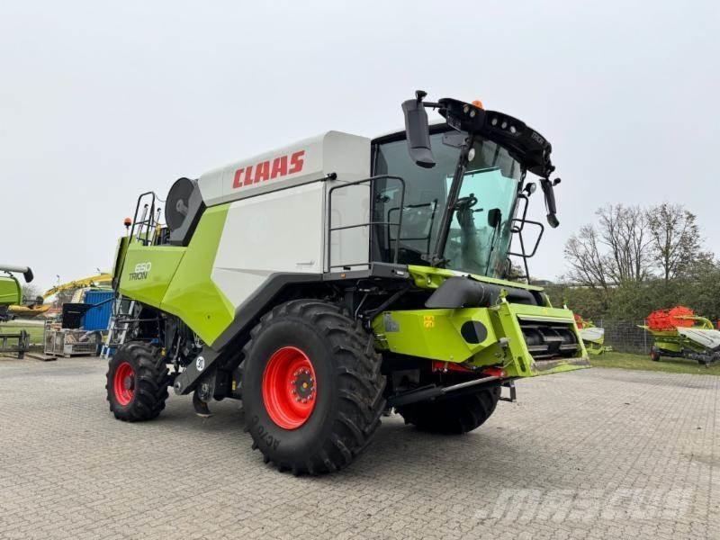 CLAAS TRION 650 Combine de secerat